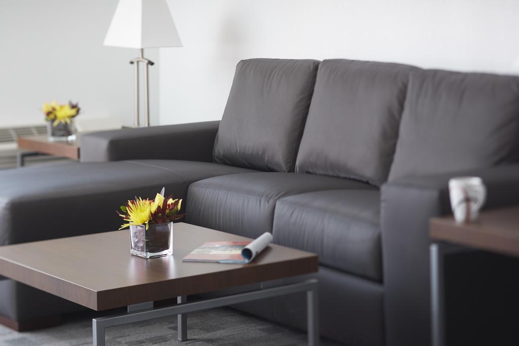 Hotel Elan YYC 외부 사진